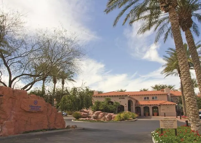 Sheraton Desert Oasis Villas, 3*